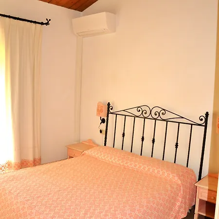 Liscia Eldi Apart-hotel 4*