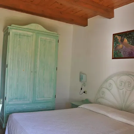 Liscia Eldi Lejlighedshotel 4*